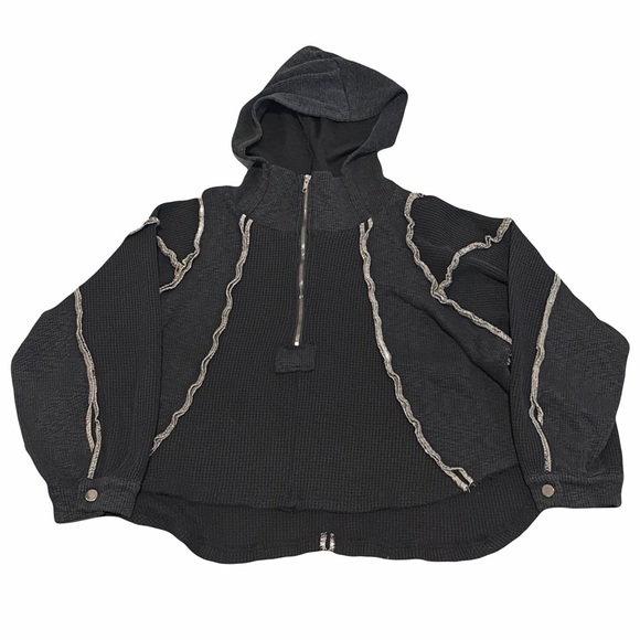 POL Black Textured Zip Sweater - Picture 2 of 3